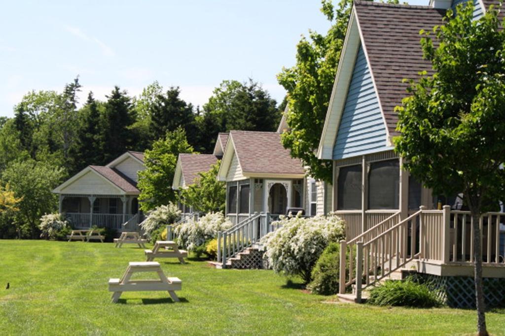 Brudenell Fairway Chalets Georgetown Exterior photo